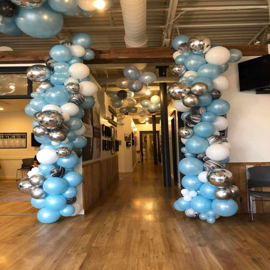 office balloon decoration
